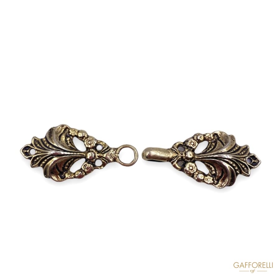 Baroque Style Metal Hook in the Shape of a Leaf 0496
