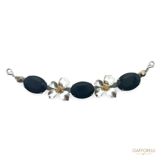 Neckline with Metal Flowers and Stones - Art. A531