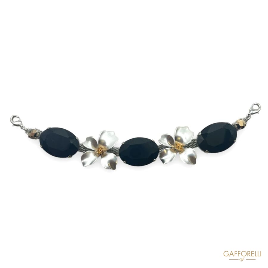 Neckline With Metal Flowers And Stones - Art. A531 -