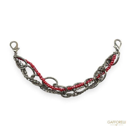 Neckline with Multiple Chains of Different Sizes - Art.