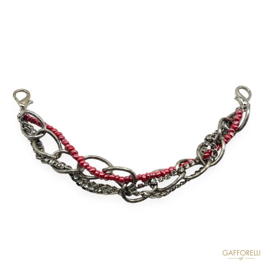 Neckline with Multiple Chains of Different Sizes - Art.