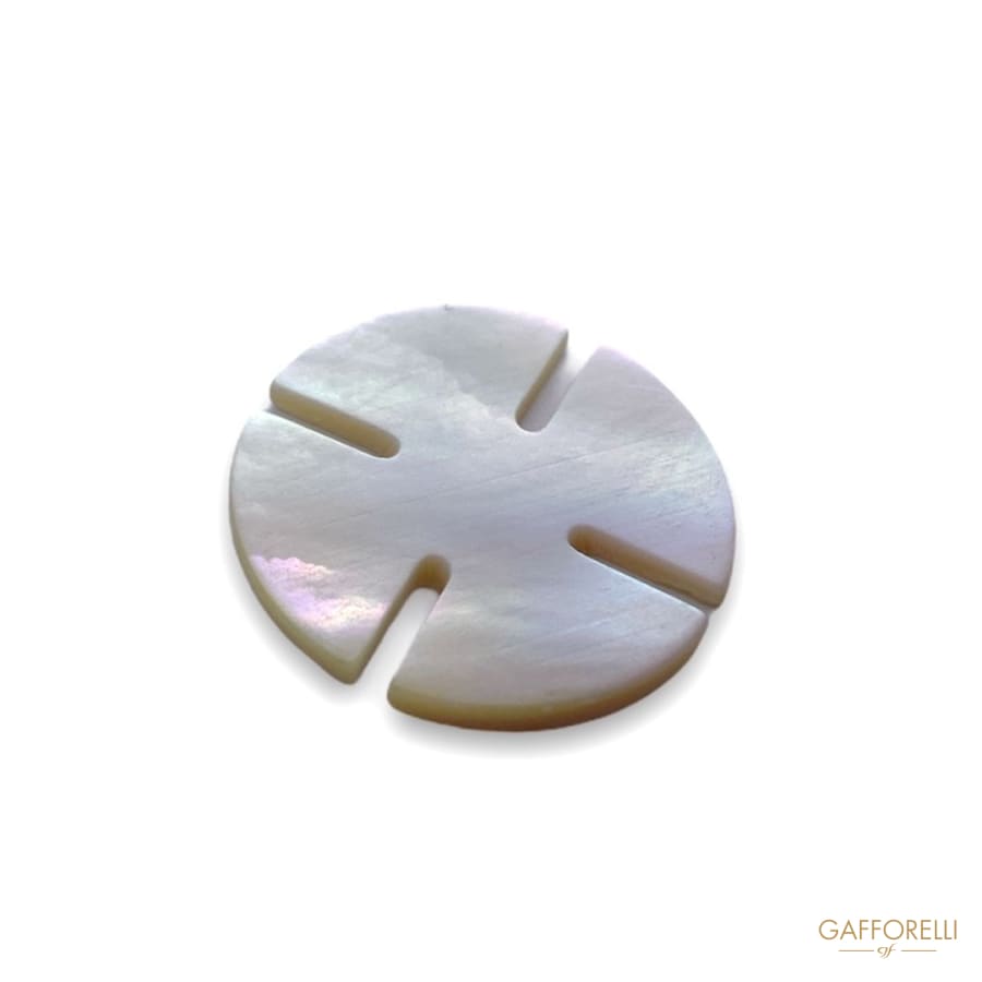 White Mother-of-pearl Botton with Side Cuts 701